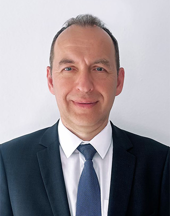 Dr. Czumbel Norbert Dr. Czumbel Norbert